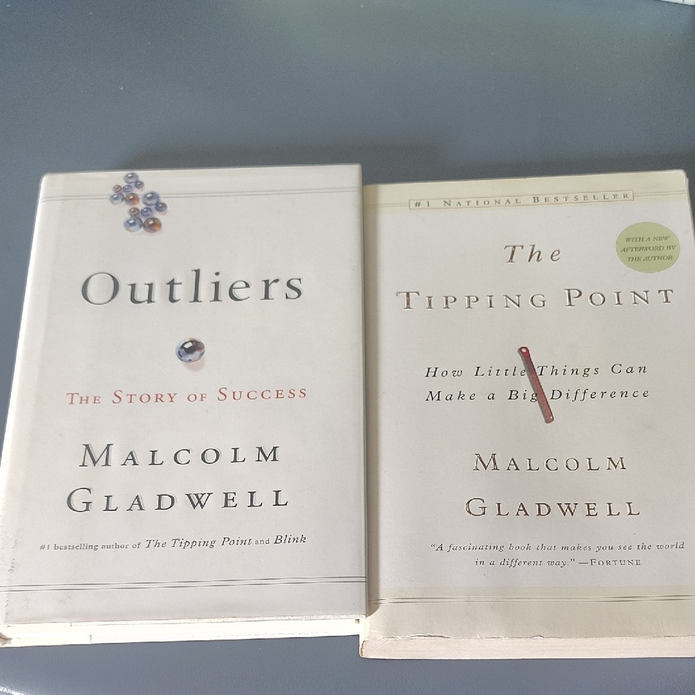 Outliers and The Tipping Point Books by Malcolm Gladwell A Hardback/A Paperback